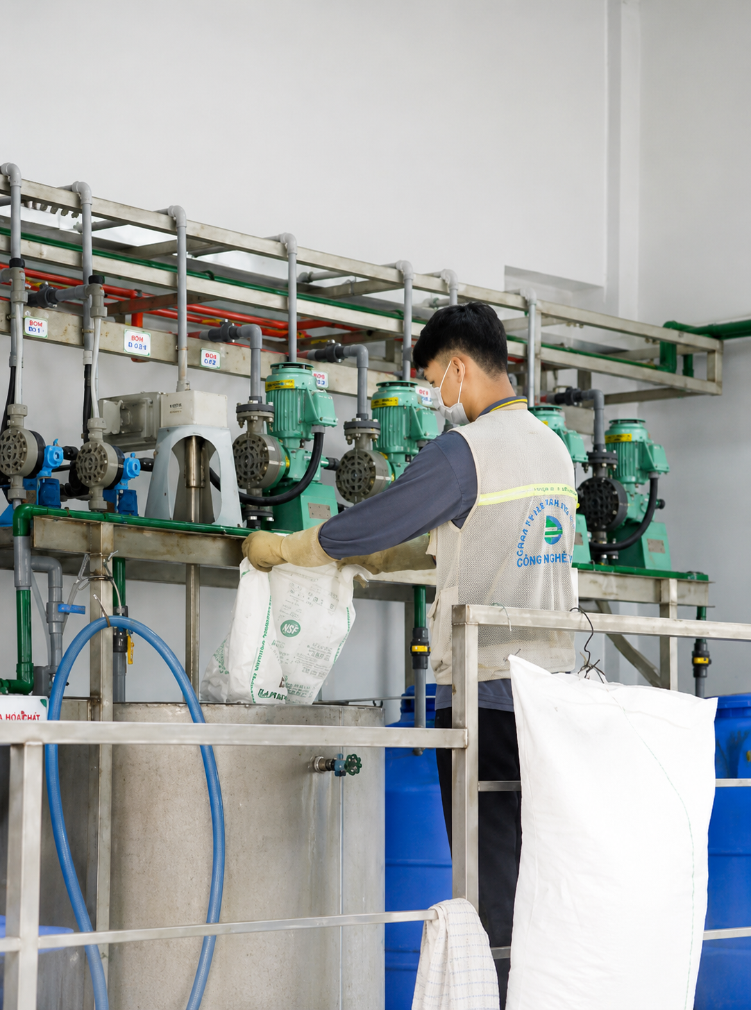 Lắp đặt MBR Mitsubishi trong hệ thống XLNT